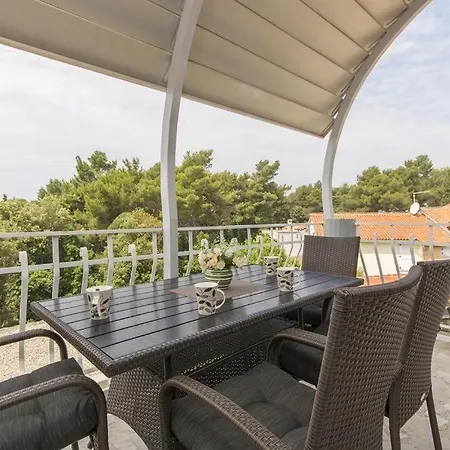 Apartment In With Terrace, Air Condition, Wifi, Washing Machine