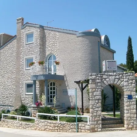 In With Terrace, Air Condition, Wifi, Washing Machine Apartment Rovinj